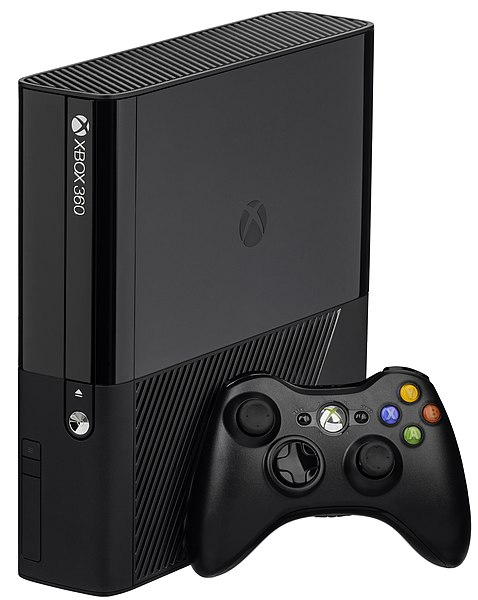 File:Xbox-360-E-wController.jpg