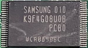 Samsung-K9F4G08U0B.jpg
